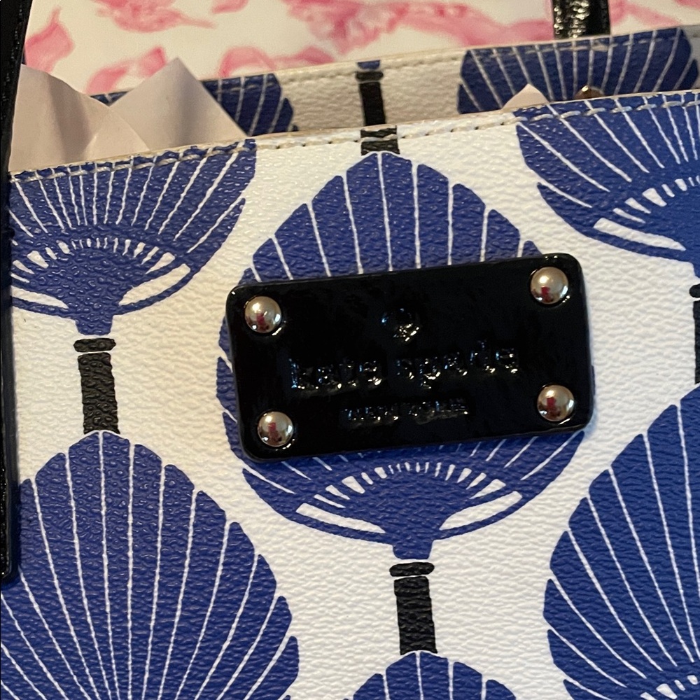 Kate Spade Navy and White Patterned Tote - Picture 3 of 14